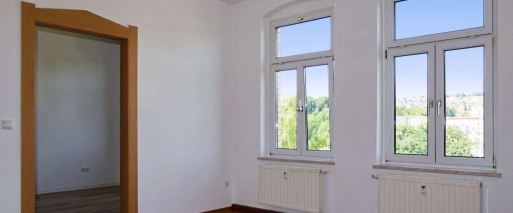 Etagenwohnung mit Südbalkon - Foto 1