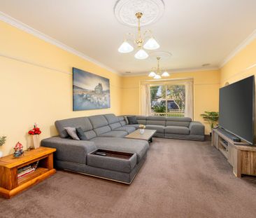 Impressive 4 Bedroom Home in Shepparton North - Photo 1