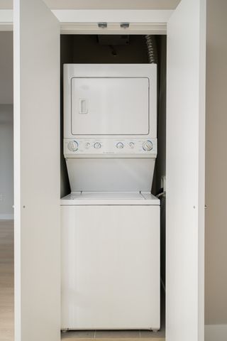 7325 Arcola St (3rd Floor), Burnaby - Photo 4