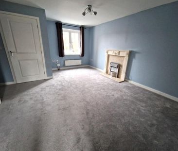 3 bedroom terraced house to rent - Photo 2