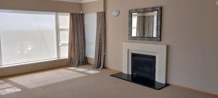 51 Mabey Road, Avalon - Photo 3