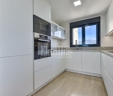 Ático dúplex de lujo con increíbles vistas al mar en Benidorm, Alic... - Photo 4