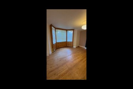 2 Bed Flat, Harefield Road, SE4 - Photo 2