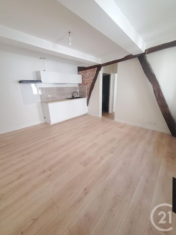 Location Appartement 2 pièces 45m² GRAULHET 81300 - Photo 2
