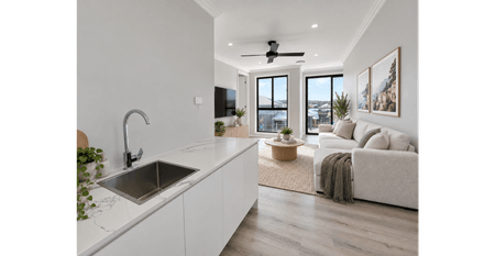 Contemporary Family Luxury with Multiple Living Areas - Photo 2