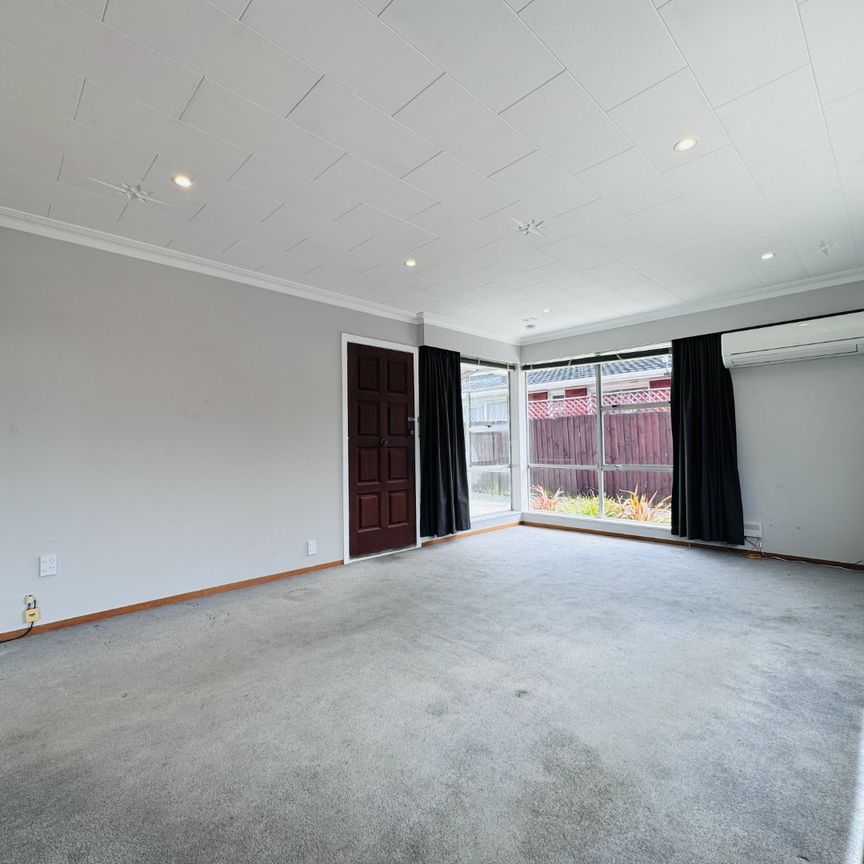 2/290 Avonhead Road, Avonhead - Photo 1