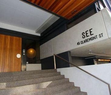 Platinum Southbank 2 bedroom 2 bathroom Apartment available - Photo 6