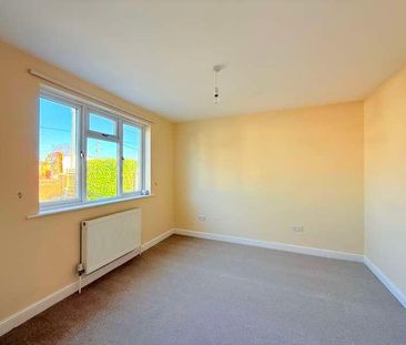 Petrellyn, New Road, SO45 - Photo 1