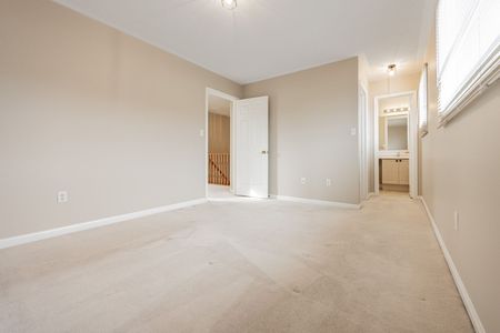 For Lease - 744 Edwards Avenue, Milton, Ontario - Photo 5