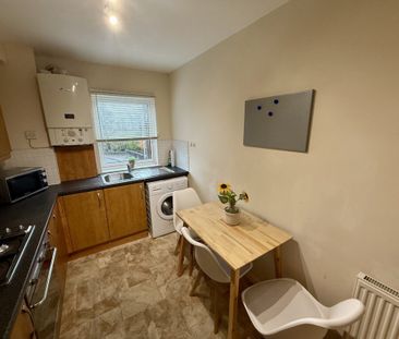 Victoria Road 76B, DD1 2NY, Dundee - Photo 1