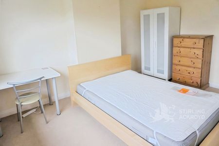 Worplesdon Road, Guildford, Surrey, GU2 9RT - Photo 5