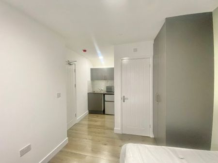 Park Avenue Grays, Property for rent - Photo 4