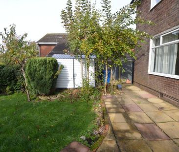 4 bedroom detached house to rent - Photo 5