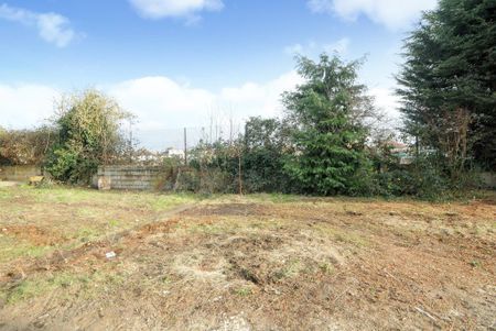 8 bedroom semi-detached house to rent - Photo 3