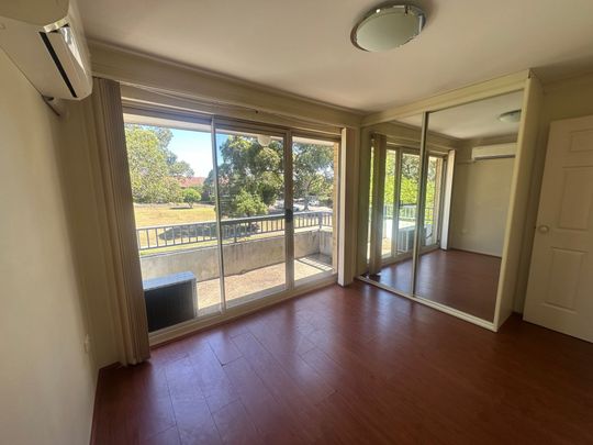 Two Bedroom Apartment - Photo 1