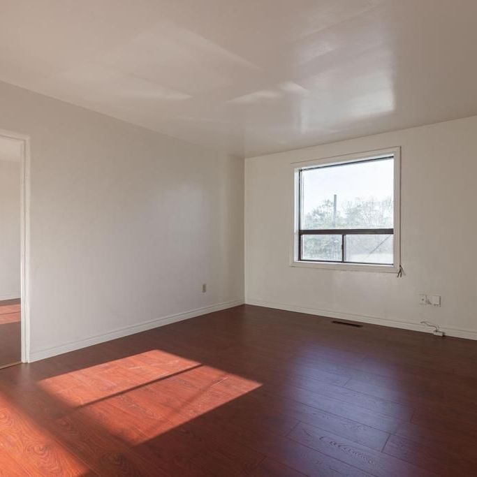 For Lease - 389 Elizabeth Street Unit# Unit 5, Grimsby, Ontario - Photo 1