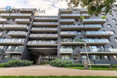 Apartament z balkonem i klimatyzacją na Kępie Mieszczańskiej - Zdjęcie 2