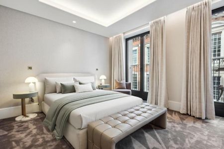 Lancer Square, Kensington, London W8 - Photo 3