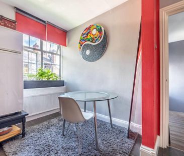 1 Bed Flat, Daryngton House, SW8 - Photo 5