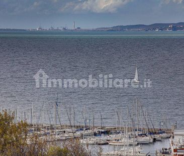 Bilocale via Principe Di Montfort 4, Città Vecchia, Trieste - Photo 1