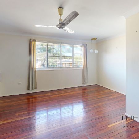 Neat & Tidy Unit In A Convenient Location! - Photo 3