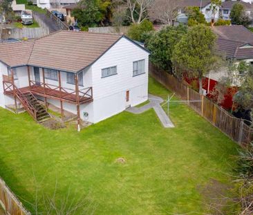 Spacious & Sunny 3 bedroom house Ready to move in! - Photo 4