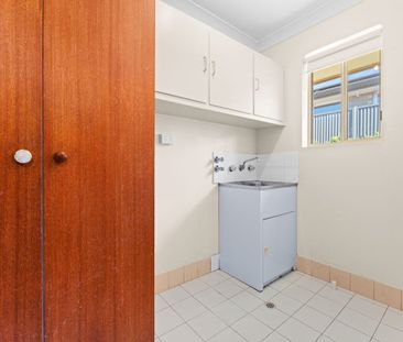1/3 First Street, Hallett Cove, SA 5158 - Photo 1