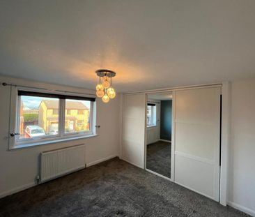 2 bedroom semi-detached house to rent - Photo 6