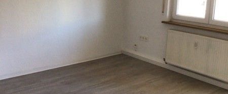 Reinkommen und Wohlfühlen: 3 -Zimmer-Wohnung - Photo 1