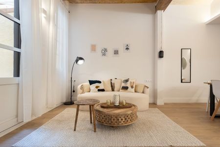 Plaça de Sant Agustí Vell, Barcelona, Catalonia 08003 - Photo 2