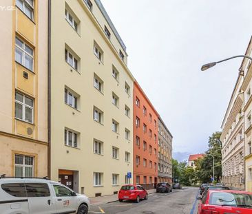 Pronájem bytu 2+kk 45 m² - Photo 1