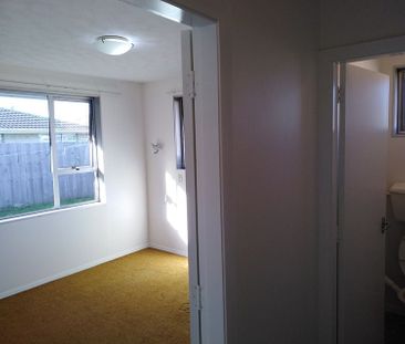 3 Bedrooms Bryndwr Sunny Burnside High New Reno... - Photo 3