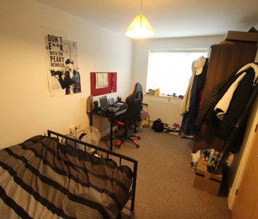 5 bedroom house to rent - Photo 3