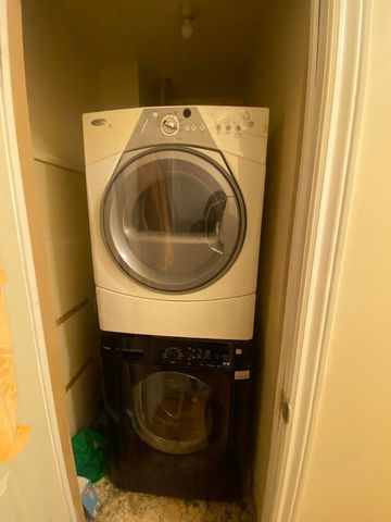 For Lease - 30 Greenwood Crescent, Brampton, Ontario - Photo 4