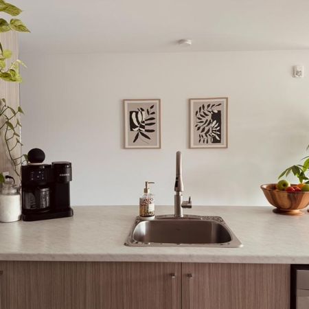 Logement 4 1/2 + bureau - Janvier 2026 - Photo 4