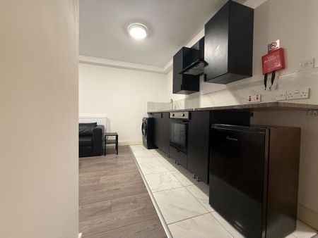 1 bedroom flat to rent - Photo 5