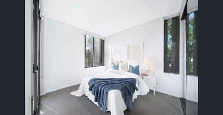 Style & Convenience In One - Photo 2