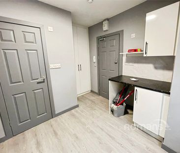 1 bedroom property to rent - Photo 2