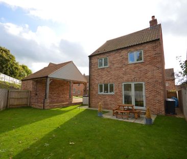 Blackthorn Close, Heacham, PE31 - Photo 3