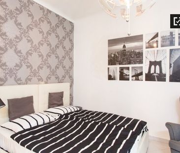 Via Liscate, Milan, Lombardy 20128 - Photo 1