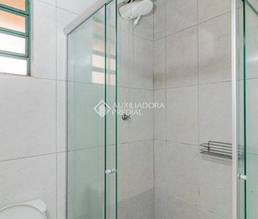 Casa com 3 quartos e 200m² para alugar em Hípica, Porto Alegre. - Photo 1