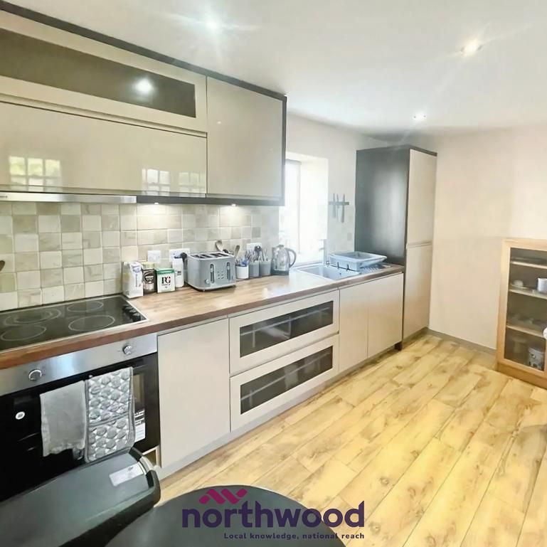 3 bedroom townhouse to rent - Photo 1