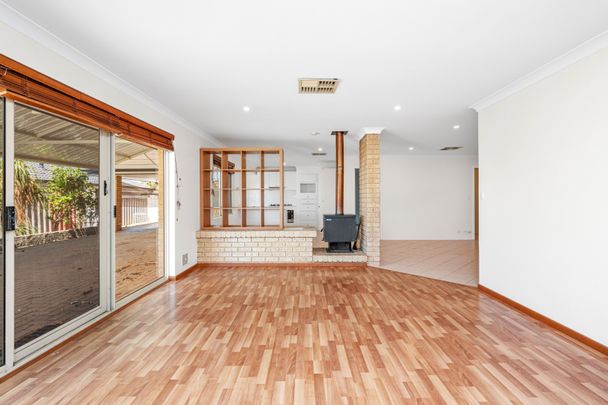 185 Barridale Drive, Kingsley WA 6026 - House For Rent - $850 | Domain - Photo 1