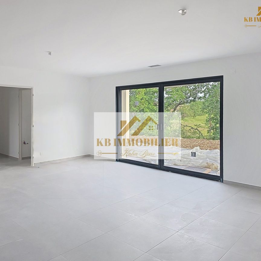 Location Maison 4 pièces 119m² CHOMERAC 07210 - Photo 1