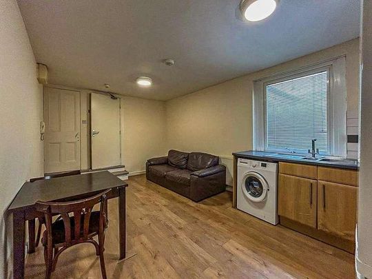 Richmond Road, Roath, CF24 - Photo 1