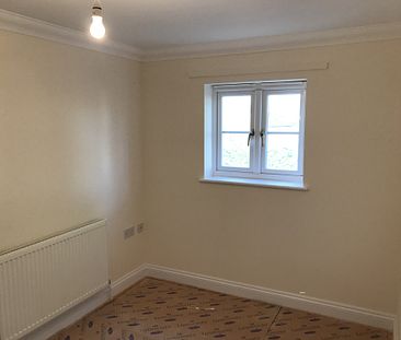 Currently Being Refurbished & Redecorated 3 Bedroom Terrace House in Beautiful Norfolk Village of East Harling. - Photo 6