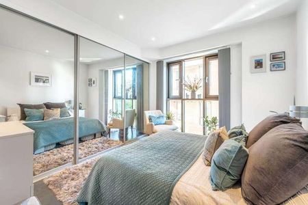 Swiss Terrace, Hampstead, NW6 - Photo 3