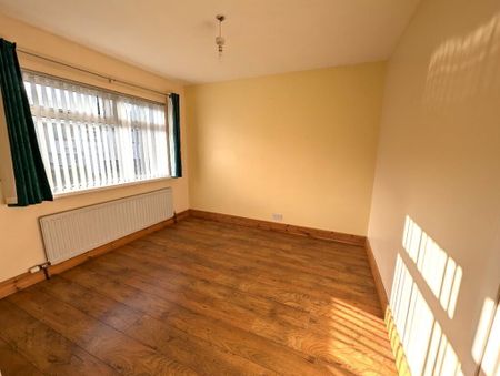 15 Knockview Drive, Tandragee, BT62 2BH - Photo 2