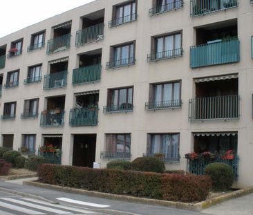 Location Appartement 1 pièce 36m² - Photo 2
