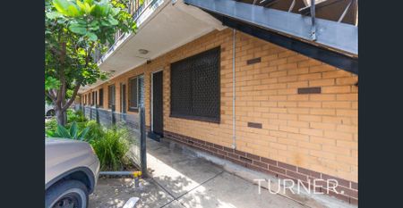 Neat Updated Unit in Fantastic Location. - Photo 4